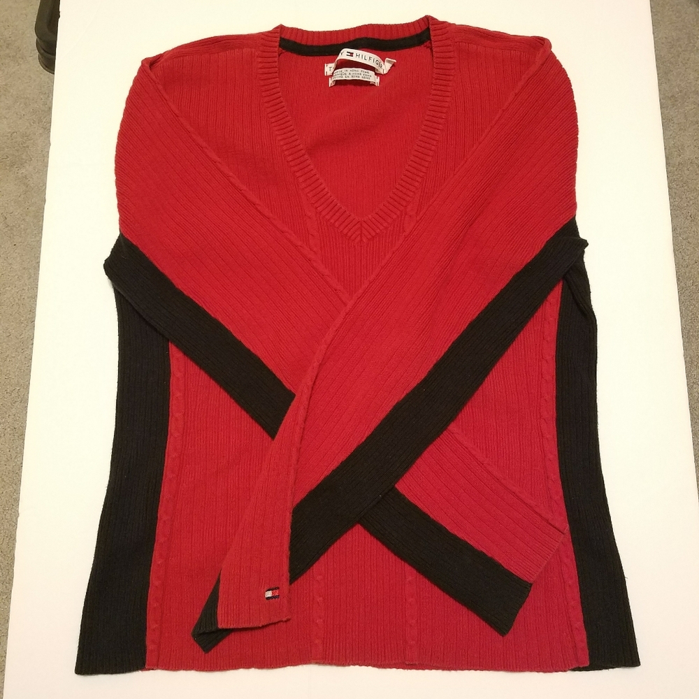 Vintage Tommy Hilfiger V Neck Sweater Medium